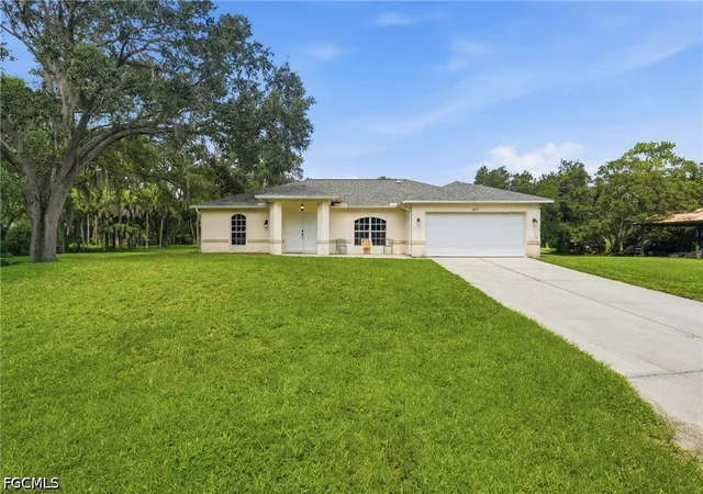 Photo 3 of Sale Pending at 18371 Slater Rd, North Fort Myers, FL 33917 | MLS# 2026032763 | Listing updated on 2026-09-08