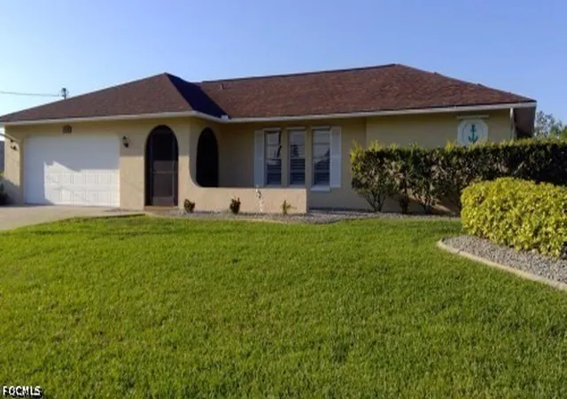Photo 1 of Single family home for sale at 1124 Se 29th Street, Cape Coral, FL 33904 | MLS# 2026032772 | Listing updated on 2026-09-15
