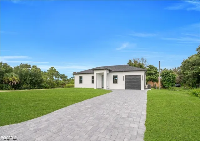 Photo 3 of Single family home for sale at 1800 Hibiscus Ave, Lehigh Acres, FL 33972 | MLS# 2026032786 | Listing updated on 2026-09-22