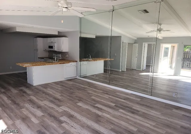 Photo 2 of Sale Pending at 5629 Foxlake Dr, North Fort Myers, FL 33917 | MLS# 2026032802 | Listing updated on 2026-09-10