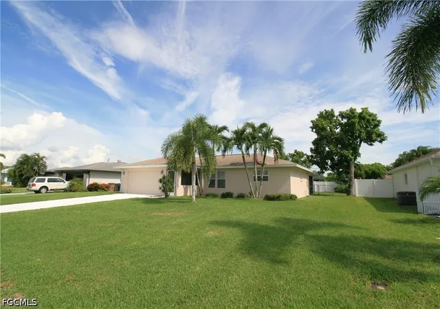 Photo 2 of Single family home for sale at 1421 Se 36th Street, Cape Coral, FL 33904 | MLS# 2026032842 | Listing updated on 2026-09-15