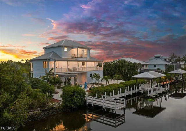 Photo 1 of Single family home for sale at 2912 Buttonwood Key Ct, Saint James City, FL 33956 | MLS# 2026032881 | Listing updated on 2026-09-21