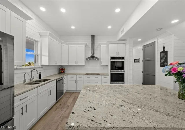 Photo 3 of Single family home for sale at 2912 Buttonwood Key Ct, Saint James City, FL 33956 | MLS# 2026032881 | Listing updated on 2026-09-21