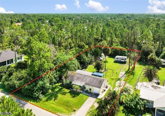 Photo 3 of Single family home for sale at 918 Mckinley Ave, Lehigh Acres, FL 33972 | MLS# 2026032892 | Listing updated on 2026-10-05