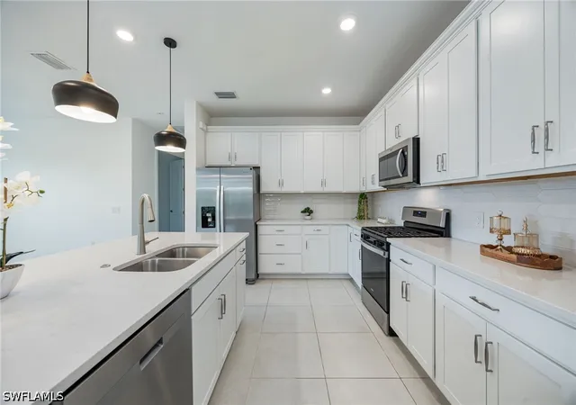 Photo 3 of Single family home for sale at 10335 Ventana Ln, Naples, FL 34120 | MLS# 226028163 | Listing updated on 2026-09-13