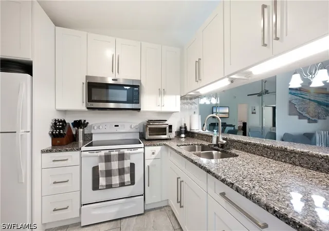 Photo 2 of Townhouse for sale at 2041 Pine Isle Ln #2041, Naples, FL 34112 | MLS# 226028074 | Listing updated on 2026-09-15