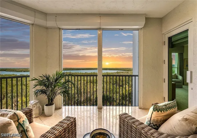 Listing Photo 3 - Condo for sale in building located at 285 Grande Wy, Naples, FL 34110 - Unit #503