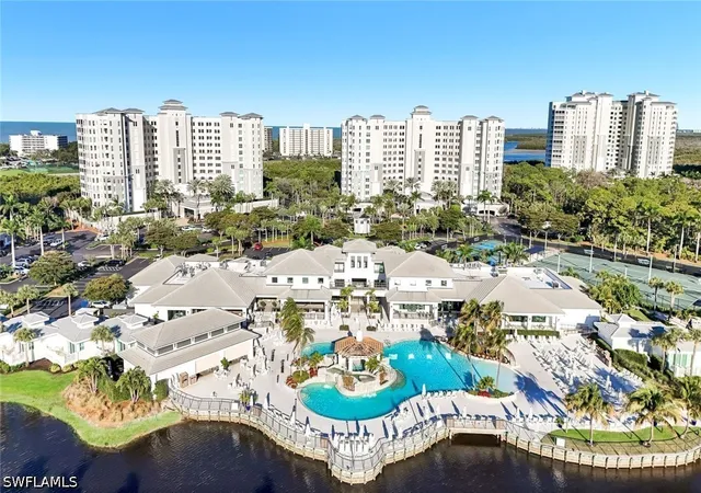 Listing Photo 2 - Condo for sale in building located at 300 Dunes Blvd, Naples, FL 34110 - Unit #203