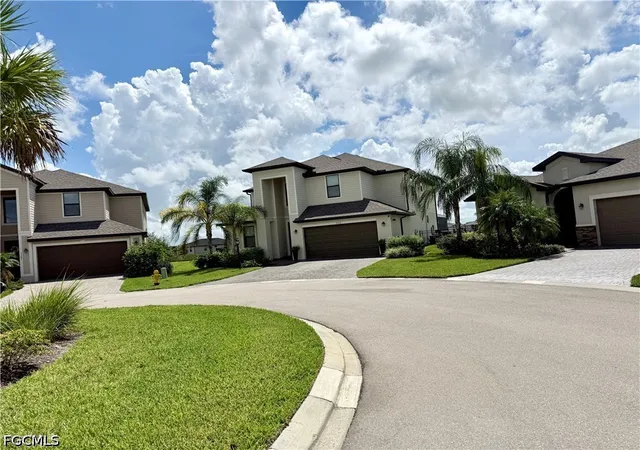 Photo 3 of Single family home for sale at 3302 Pasadena Ct, Fort Myers, FL 33905 | MLS# 2026033093 | Listing updated on 2026-09-12