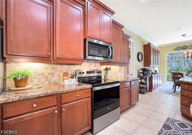 Photo 4 of Single family home for sale at 3290 Shady Bnd Way, Fort Myers, FL 33905 | MLS# 2026033109 | Listing updated on 2026-09-10