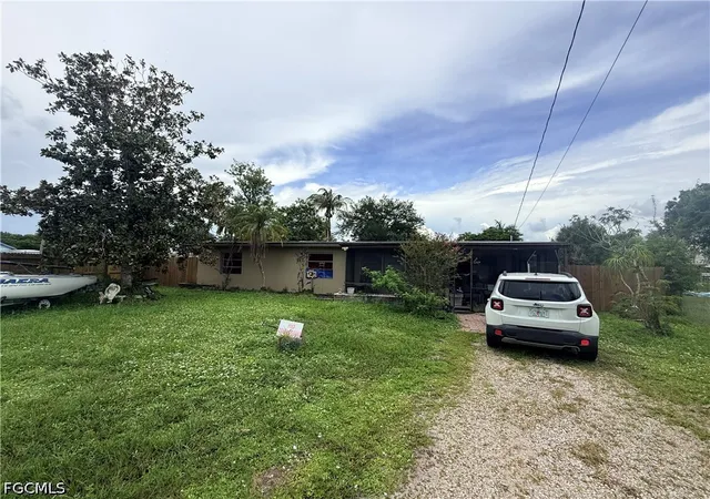 Photo 1 of Sale Pending at 221 Brooks Ct, North Fort Myers, FL 33917 | MLS# 2026033140 | Listing updated on 2026-09-07