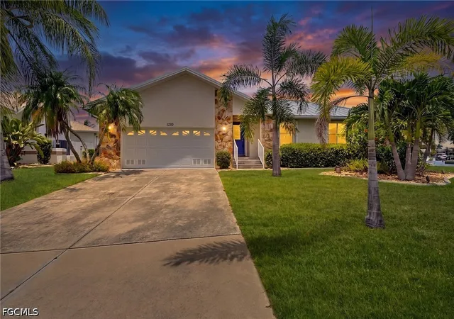 Photo 1 of Single family home for sale at 1230 Swan Ct, Punta Gorda, FL 33950 | MLS# 2026033182 | Listing updated on 2026-09-12