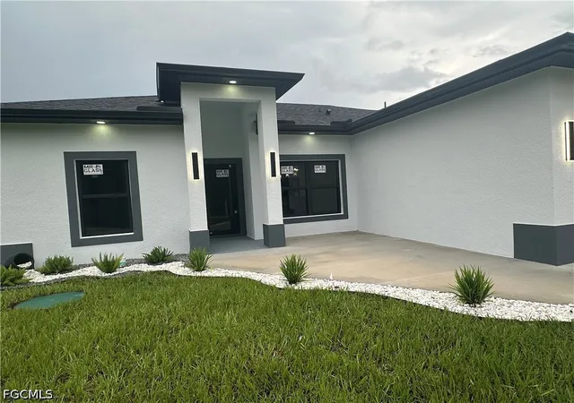 Photo 1 of Single family home for sale at 1001 W 17th Street, Lehigh Acres, FL 33972 | MLS# 2026033212 | Listing updated on 2026-09-24