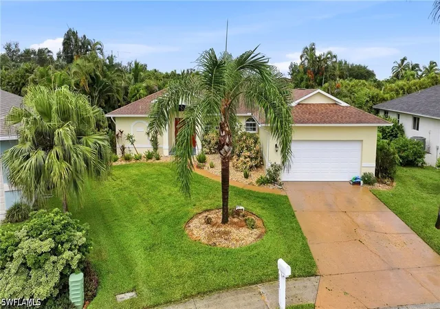 Photo 4 of Sale Pending at 8950 Bracken Way, Fort Myers, FL 33908 | MLS# 226028429 | Listing updated on 2026-09-15