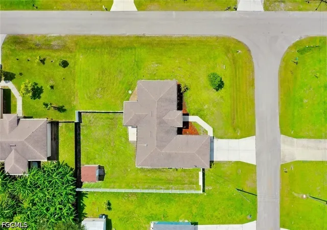 Photo 2 of Single family home for sale at 1700 Don Ave N, Lehigh Acres, FL 33971 | MLS# 2026033313 | Listing updated on 2026-10-02