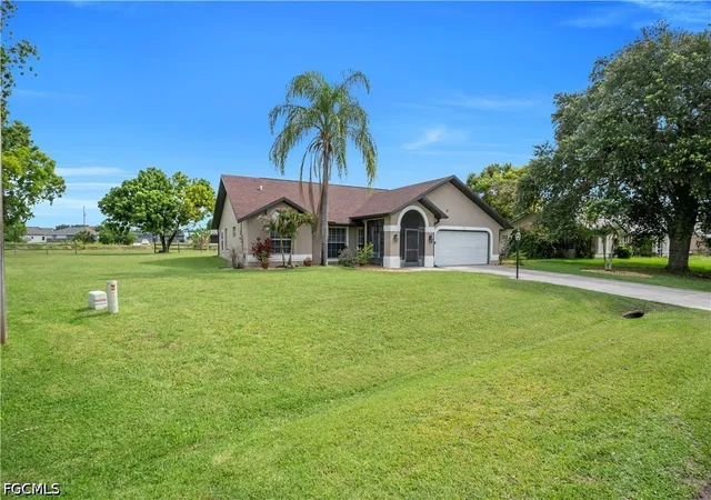 Photo 3 of Single family home for sale at 538 Whispering Wind Bnd, Lehigh Acres, FL 33974 | MLS# 2026033315 | Listing updated on 2026-09-09