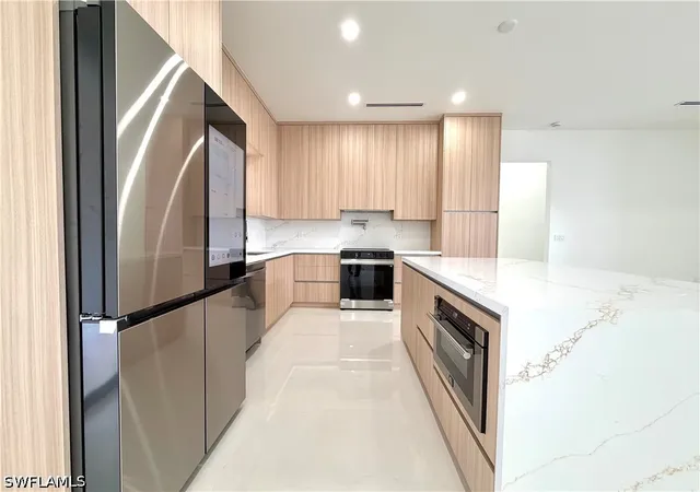 Photo 4 of Single family home for sale at 2514 56th Avenue NE, Naples, FL 34120 | MLS# 226028593 | Listing updated on 2026-09-03