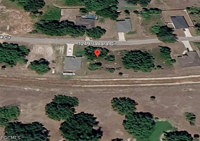Photo 3 of Sale Pending at 1249 Jabara Cir, Labelle, FL 33935 | MLS# 2026033381 | Listing updated on 2026-09-15