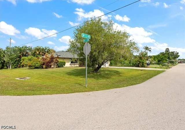 Photo 2 of Sale Pending at 824 Sw 13th Ave, Cape Coral, FL 33991 | MLS# 2026033416 | Listing updated on 2026-09-06