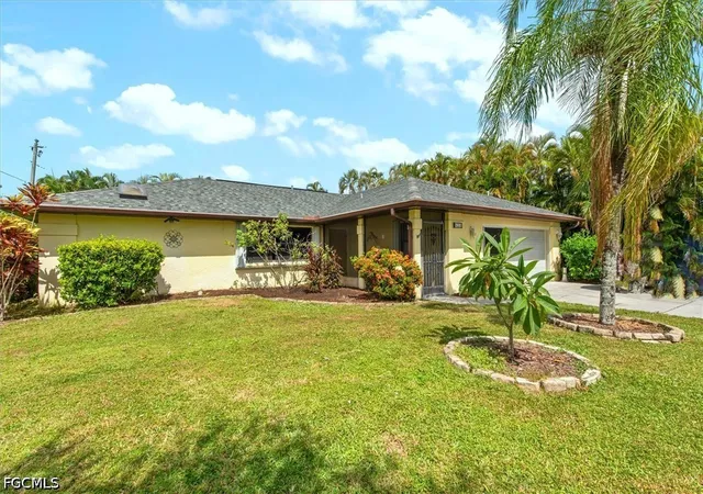 Photo 3 of Sale Pending at 824 Sw 13th Ave, Cape Coral, FL 33991 | MLS# 2026033416 | Listing updated on 2026-09-06