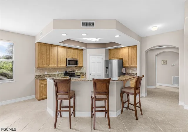 Listing Photo 5 - Condo for sale in building located at 12061 Brassie Cir, Fort Myers, FL 33913 - Unit #B102