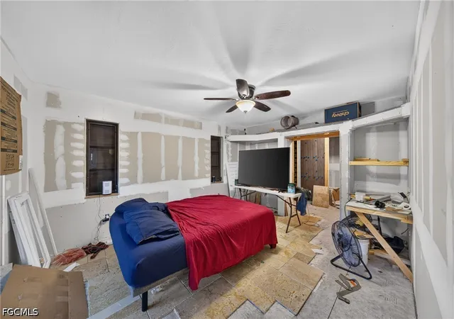 Photo 4 of Sale Pending at 202 SE 20th Court, Cape Coral, FL 33990 | MLS# 2026033450 | Listing updated on 2026-09-13