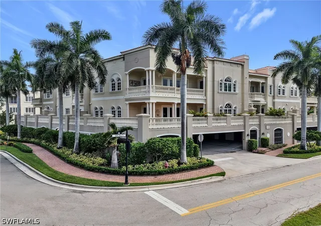 Photo 1 of Condo for sale at 625 6th Avenue S #B301, Naples, FL 34102 | MLS# 226027186 | Listing updated on 2026-09-14