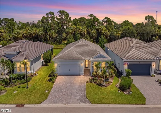 Photo 1 of Sale Pending at 7517 Paradise Tree Dr, North Fort Myers, FL 33917 | MLS# 2026033520 | Listing updated on 2026-09-14