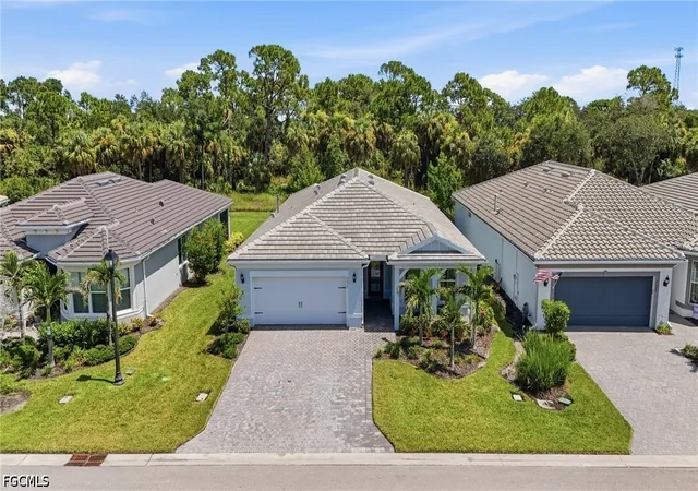 Photo 2 of Sale Pending at 7517 Paradise Tree Dr, North Fort Myers, FL 33917 | MLS# 2026033520 | Listing updated on 2026-09-14