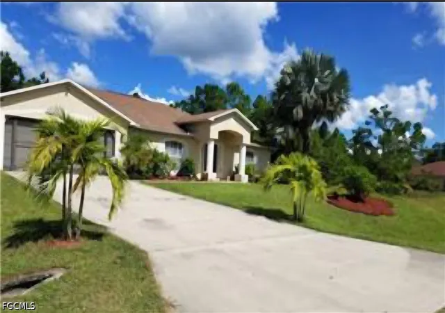 Photo 2 of Single family home for sale at 711 Epps Brown St E, Lehigh Acres, FL 33974 | MLS# 2026033549 | Listing updated on 2026-09-08