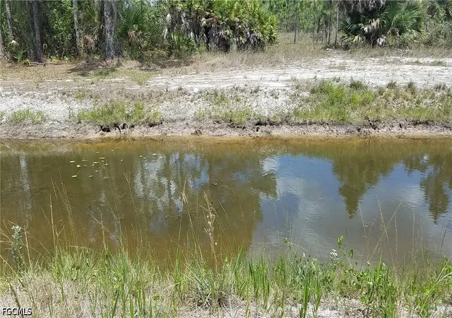 Photo 3 of Land for sale at 933 Memphis Ave, Lehigh Acres, FL 33974 | MLS# 2026033599 | Listing updated on 2026-09-04