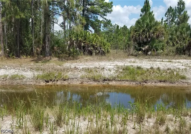 Photo 4 of Land for sale at 933 Memphis Ave, Lehigh Acres, FL 33974 | MLS# 2026033599 | Listing updated on 2026-09-04