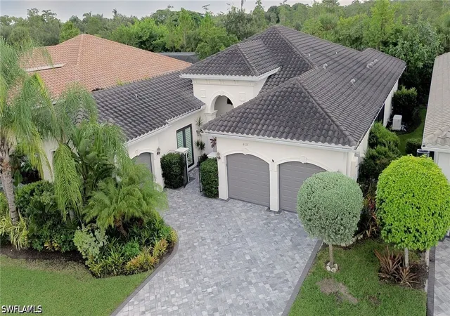 Photo 2 of Single family home for sale at 4617 Azalea Dr, Naples, FL 34119 | MLS# 226028620 | Listing updated on 2026-09-13