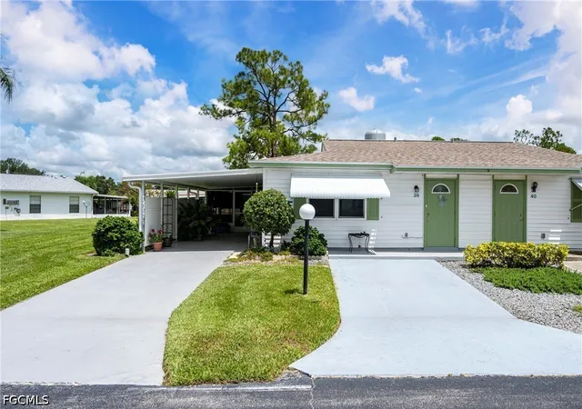 Photo 1 of Townhouse for sale at 39 Desert Candle Cir, Lehigh Acres, FL 33936 | MLS# 2026033687 | Listing updated on 2026-09-08