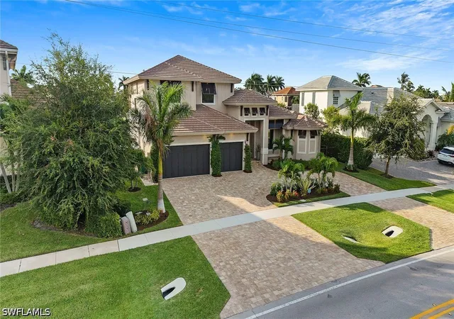 Photo 2 of Single family home for sale at 625 Hernando Dr, Marco Island, FL 34145 | MLS# 226027776 | Listing updated on 2026-09-13