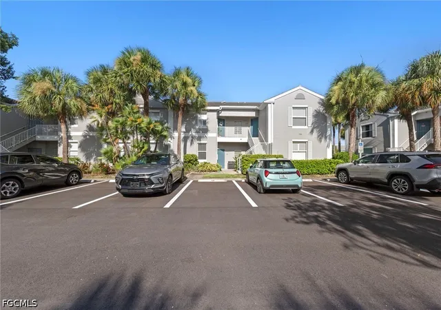 Photo 2 of Condo for sale at 12061 Summergate Cir #204, Fort Myers, FL 33913 | MLS# 2026033741 | Listing updated on 2026-09-14
