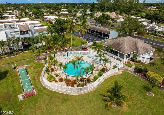 Photo 2 of Condo for sale at 5959 Winkler Rd #218, Fort Myers, FL 33919 | MLS# 2026033793 | Listing updated on 2026-09-03