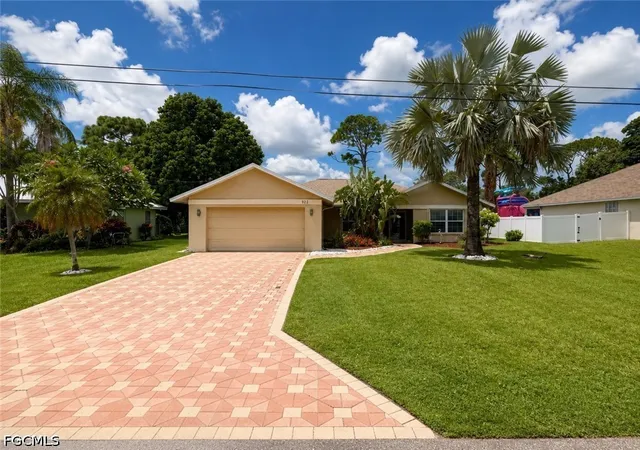 Photo 1 of Single family home for sale at 922 Se 1st Place, Cape Coral, FL 33990 | MLS# 2026033809 | Listing updated on 2026-09-12