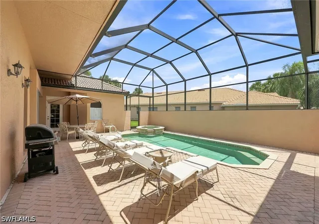 Photo 2 of Single family home for sale at 6116 Highwood Park Ln, Naples, FL 34110 | MLS# 226028694 | Listing updated on 2026-09-08
