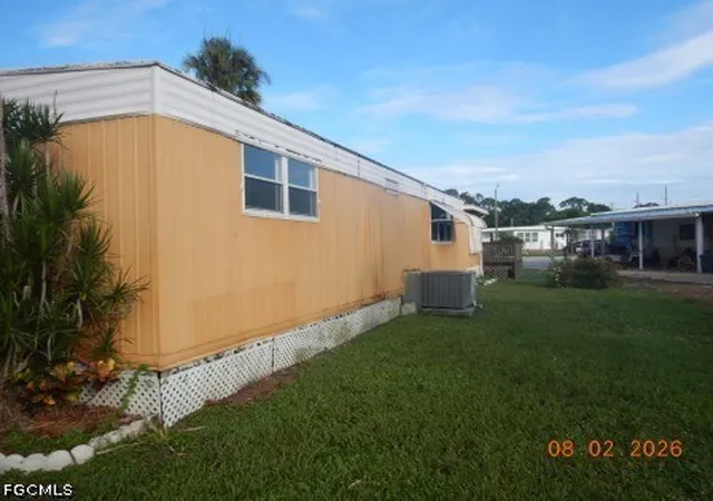 Photo 2 of Manufactured home for sale at 251 Shrub Ln N, North Fort Myers, FL 33917 | MLS# 2026033827 | Listing updated on 2026-10-29