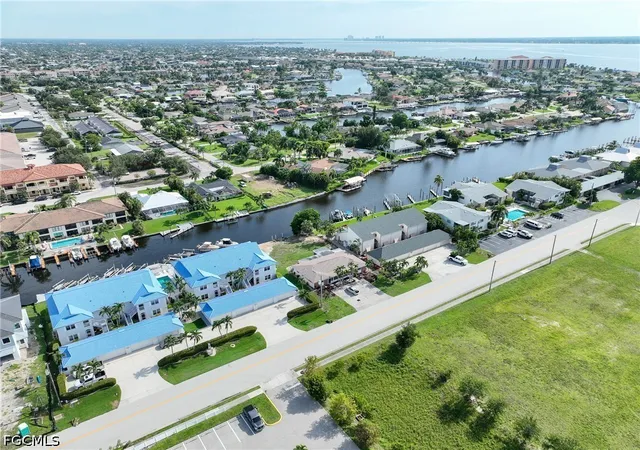 Photo 4 of House for sale at 1705 SE 46th Lane #A, Cape Coral, FL 33904 | MLS# 2026033837 | Listing updated on 2026-09-10