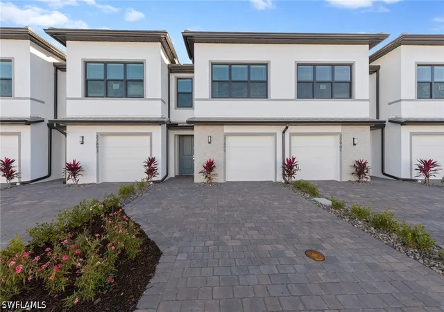 Photo 1 of Sale Pending at 27828 Solis Grande Dr, Bonita Springs, FL 34135 | MLS# 226028928 | Listing updated on 2026-09-13