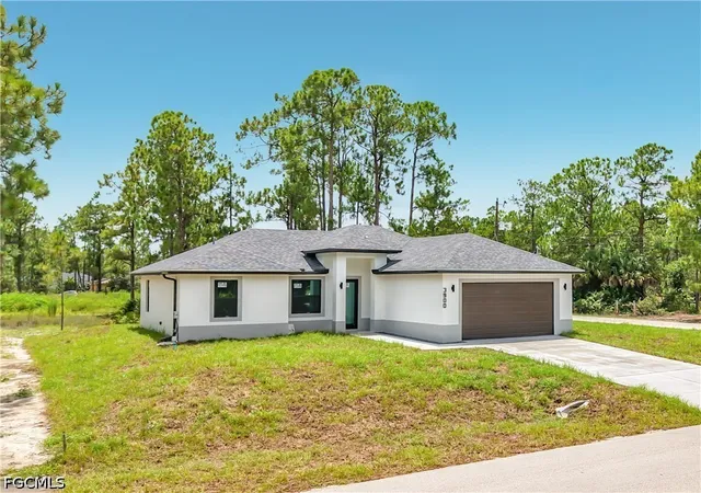 Photo 1 of Single family home for sale at 3900 E 10th Street, Lehigh Acres, FL 33972 | MLS# 2026033842 | Listing updated on 2026-09-12