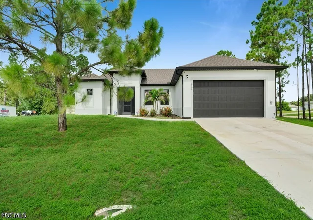 Photo 1 of Single family home for sale at 2902 Villa Ave S, Lehigh Acres, FL 33976 | MLS# 2026033856 | Listing updated on 2026-09-13