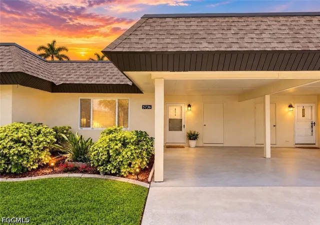 Townhouse for sale at 5736 Bass Cir, Fort Myers, FL 33919 | MLS# 2026033900