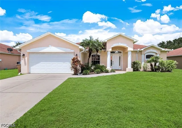 Photo 1 of Single family home for sale at 2563 Nature Pointe Loop, Fort Myers, FL 33905 | MLS# 2026033963 | Listing updated on 2026-09-11
