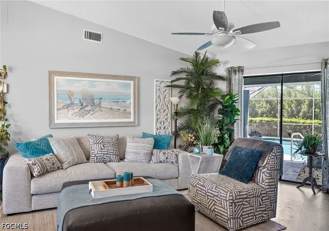Photo 4 of Single family home for sale at 916 SE 21st Lane, Cape Coral, FL 33990 | MLS# 2026033977 | Listing updated on 2026-09-13