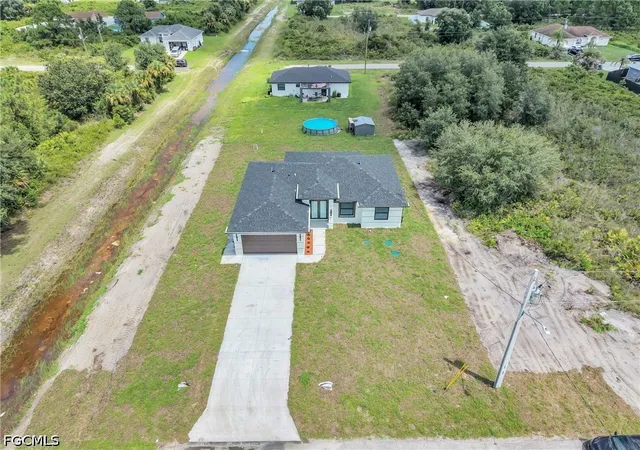 Photo 4 of Single family home for sale at 2522 56th Street W, Lehigh Acres, FL 33971 | MLS# 2026034033 | Listing updated on 2026-09-04