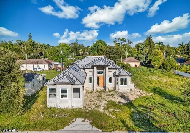 Photo 3 of Single family home for sale at 27549 Oregon St, Bonita Springs, FL 34135 | MLS# 226029083 | Listing updated on 2026-09-14