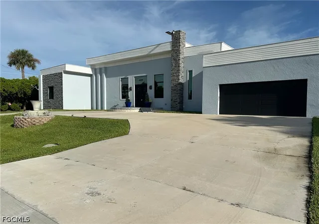 Photo 3 of Single family home for sale at 2405 SW 32nd Street, Cape Coral, FL 33914 | MLS# 2026034096 | Listing updated on 2026-09-16